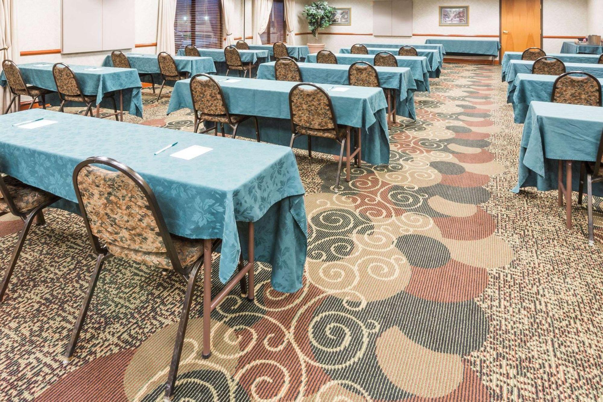 Wingate By Wyndham Airport - Rockville Road Indianapolis Esterno foto
